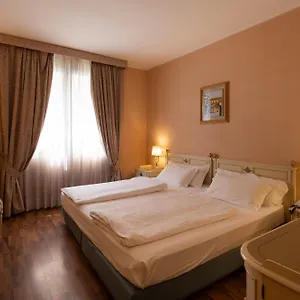 3* Отель Lucrezia Borgia